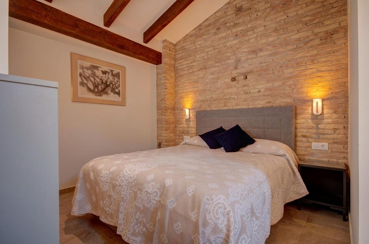 Beds & Breaks Verdi 2 Valenza Esterno foto